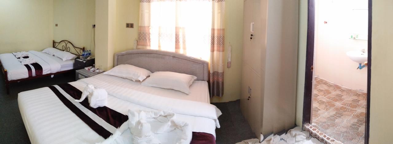121 Hotel *