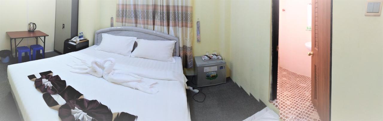 Hotel 121